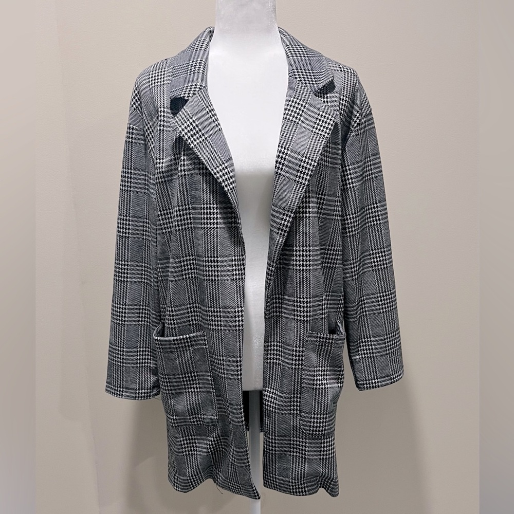 Love Tree Black White Houndstooth Oversized Blazer Size Medium